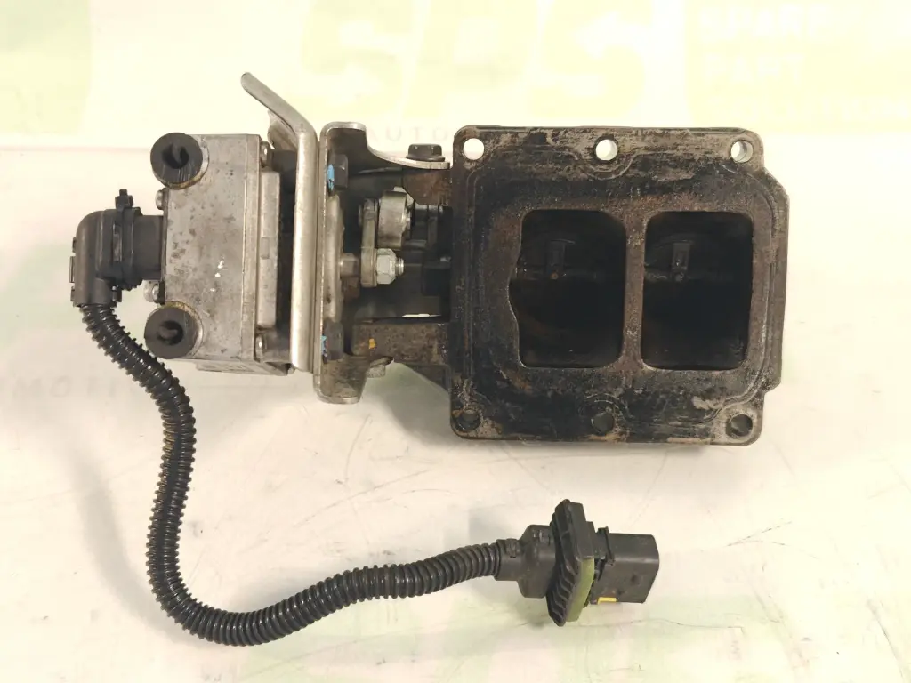 MAN blocking flap exhaust gas recirculation 51081506176 – 5