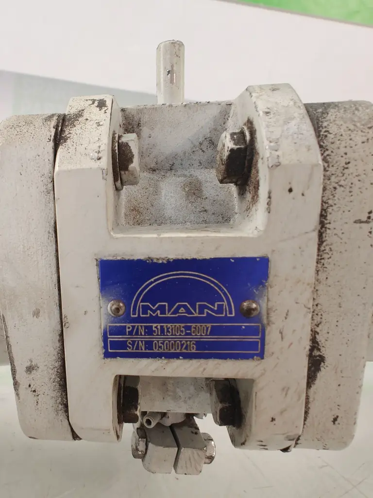 MAN throttle valve charge mixing system 51131056007 – 3