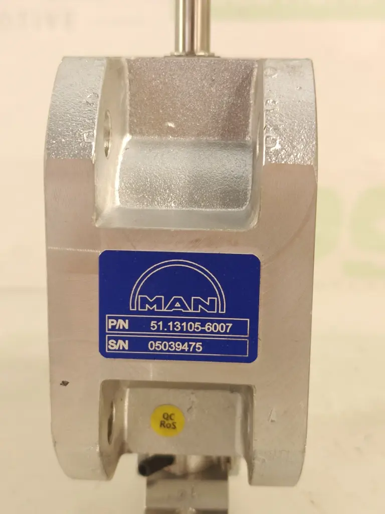 MAN throttle valve 68 51131056007 – 2