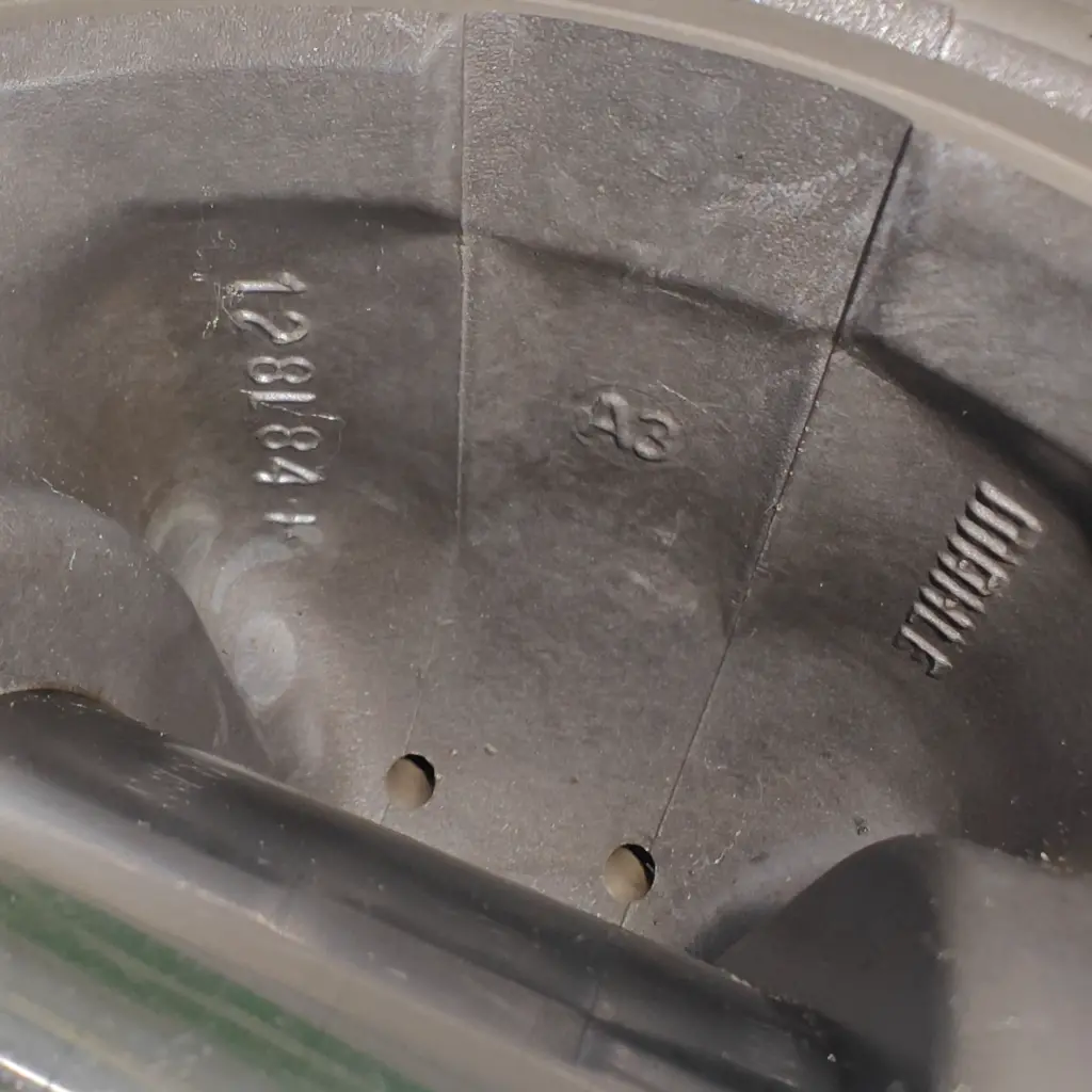 Mahle Stationärmotorkolben 128L84 – 4
