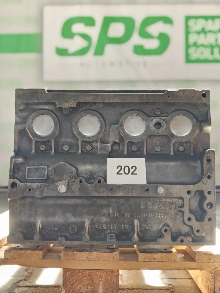 MAN crankcase 51011026400