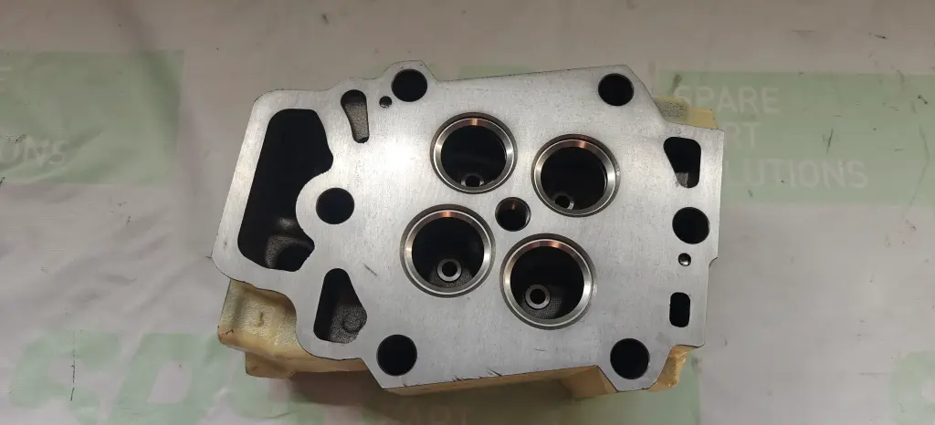 51031006381 T | cylinder head v