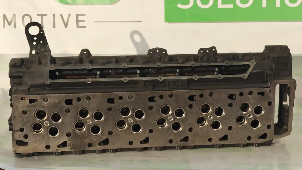 51031006863 NX | cylinder head