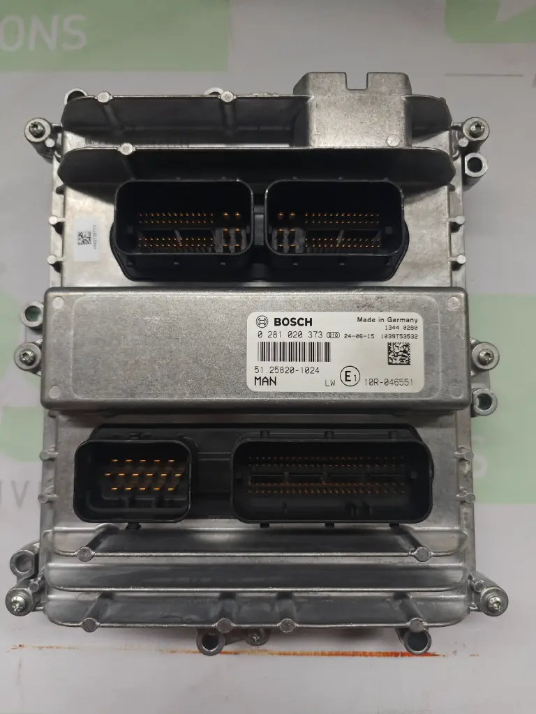 MAN ECU Engine control unit 0281020373