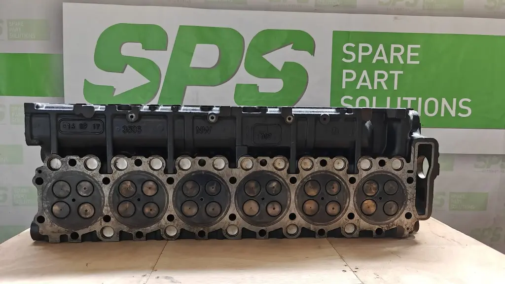 MAN Complete Cylinder Head USED without fissure 51031006426